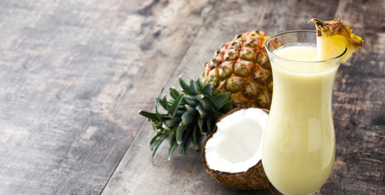 Pina colada, Ananas, lait de coco