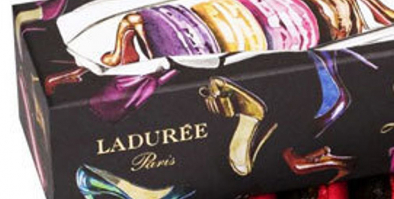 Laboutin chez Ladurée