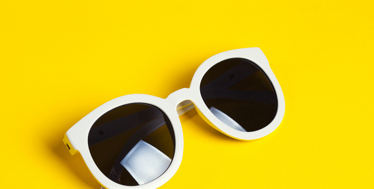 Lunettes de soleil blanches