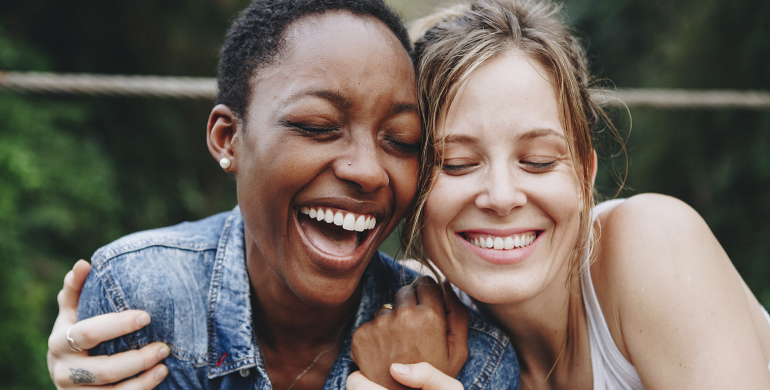 Couple, sourire, rire