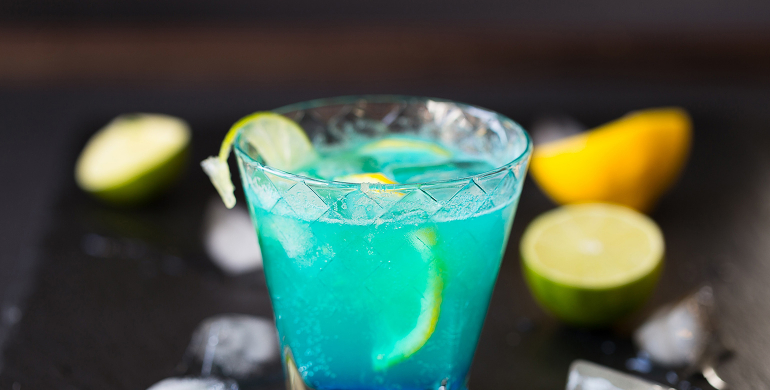 cocktail blue lagoon