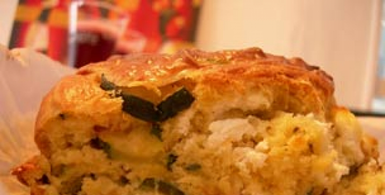 Cake chêvre courgette lardons