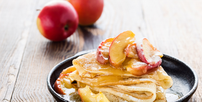 Crêpes aux pommes caramélisées