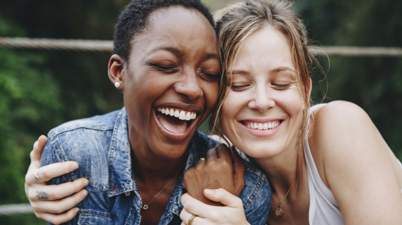 Couple, sourire, rire