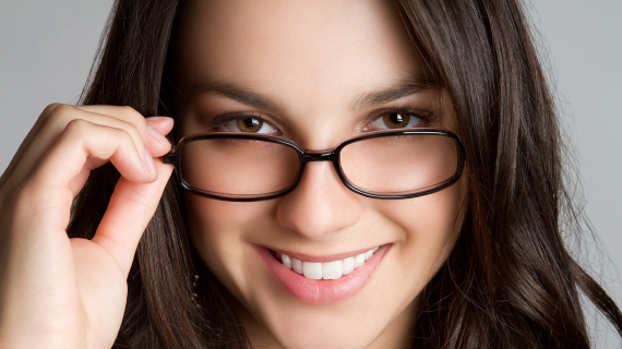 Femme souriante