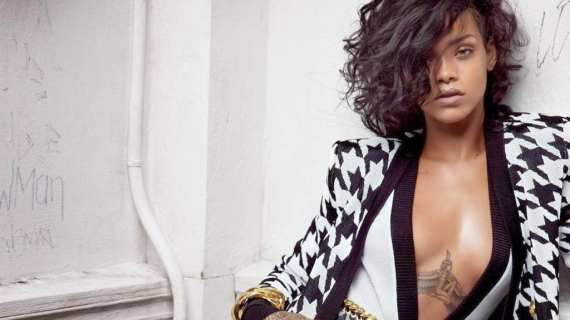 rihanna egerie balmain