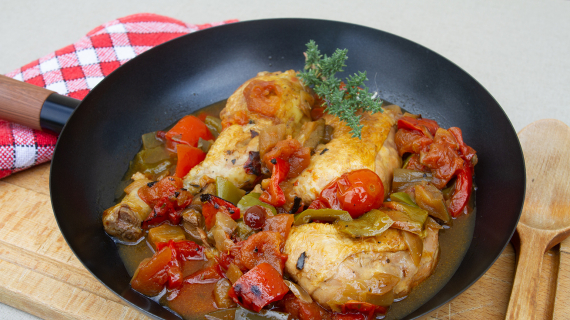 Poulet basquaise