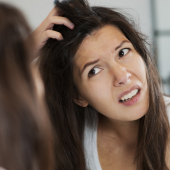 cheveux pellicules